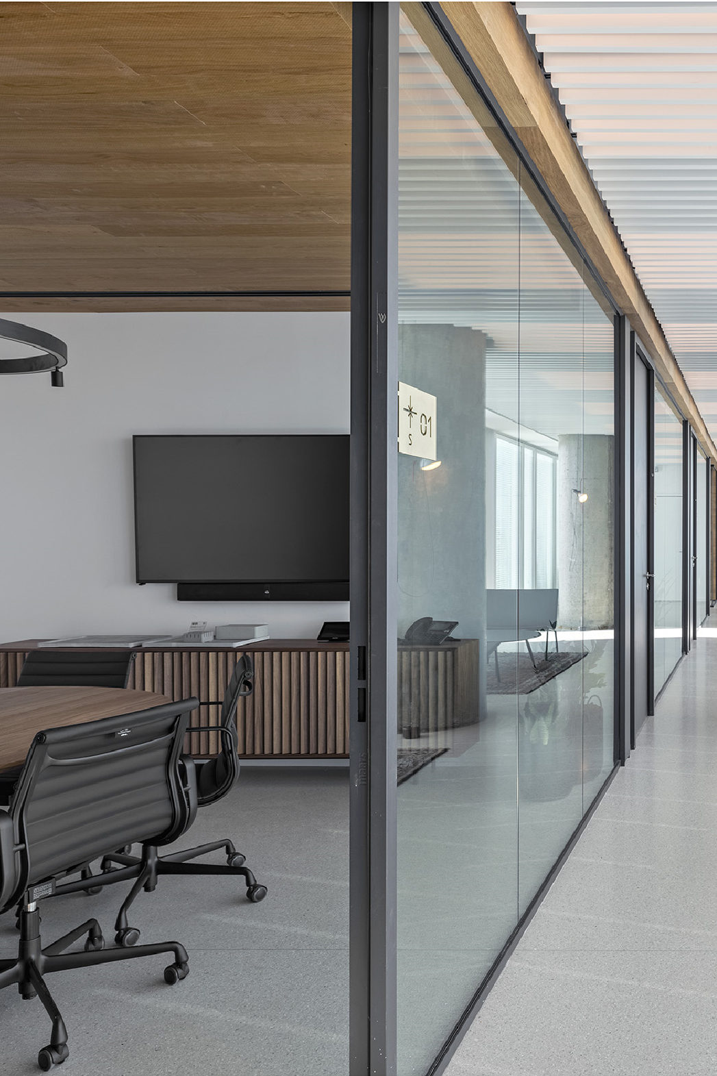 -סופי-12-1-aspect-ratio-1280-1920